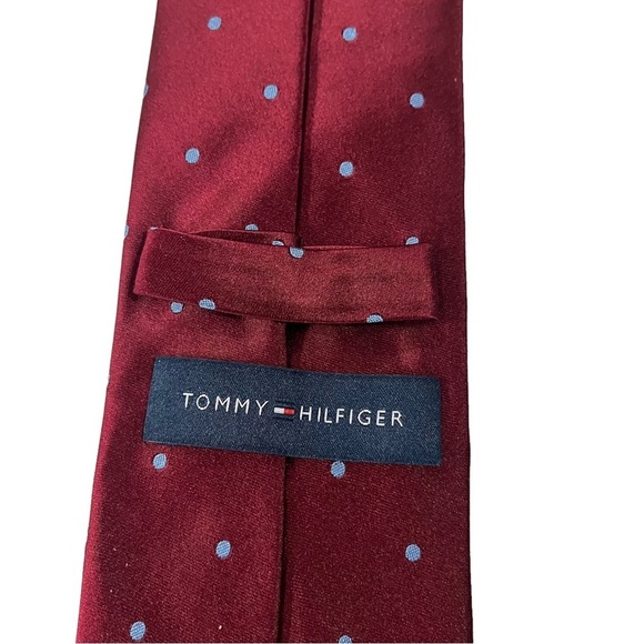 Tommy Hilfiger Men Burgundy & Periwinkle Blue Dots All Over 100% Silk Necktie - Picture 4 of 8